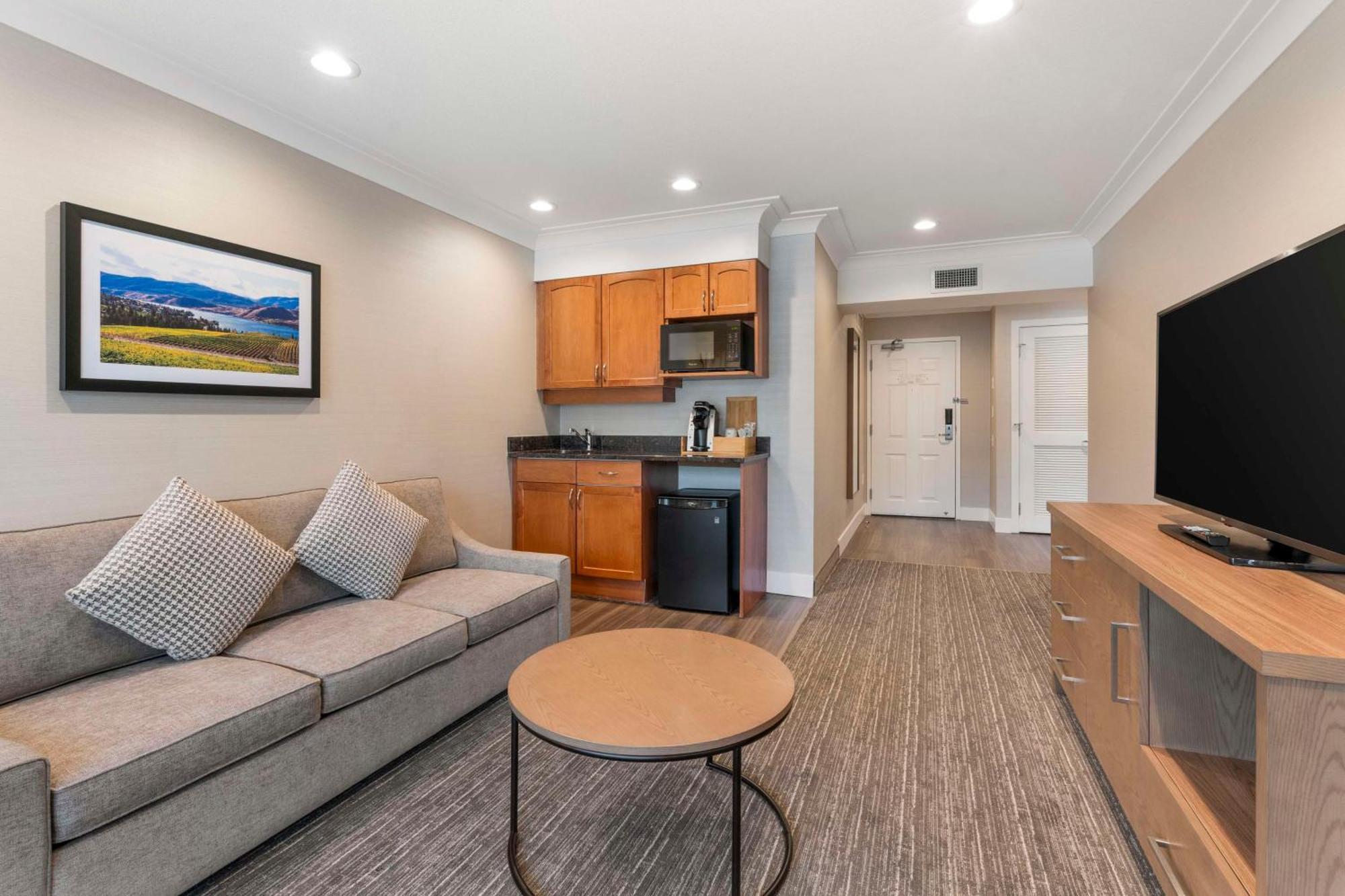 Best Western Plus Kelowna Hotel & Suites Pokój zdjęcie